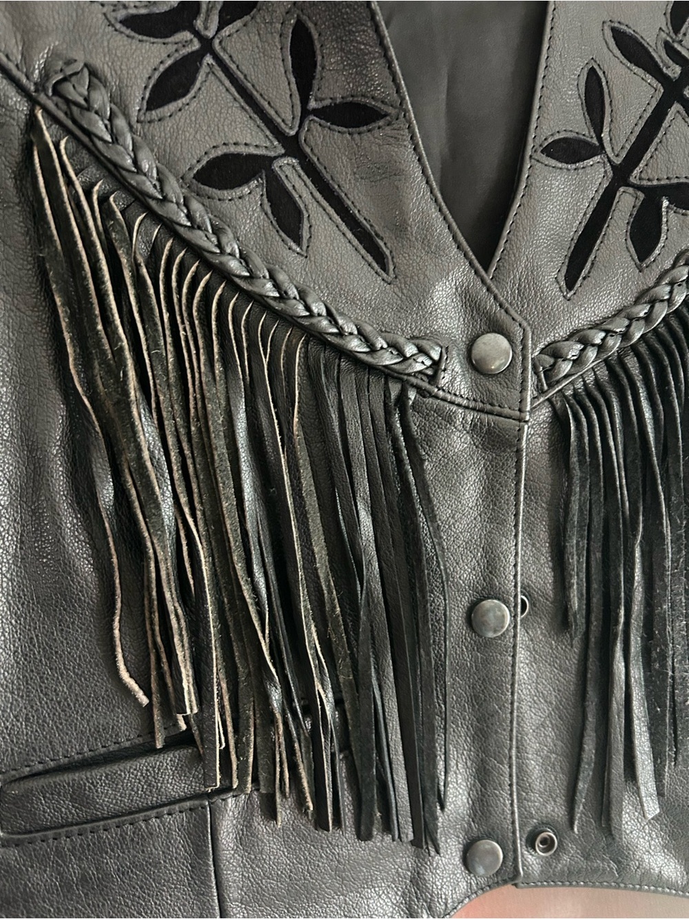 Vintage MOB Black Genuine Leather Fringe Western Vest Size 14 - Picture 5 of 16